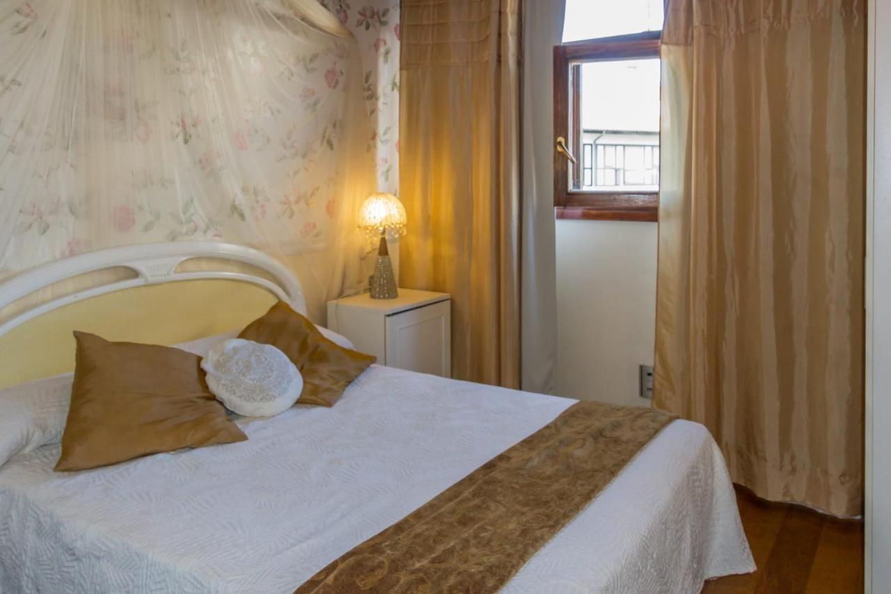 Отель Agua Viva Eco H Wellness Кастро-Урдиалес Экстерьер фото